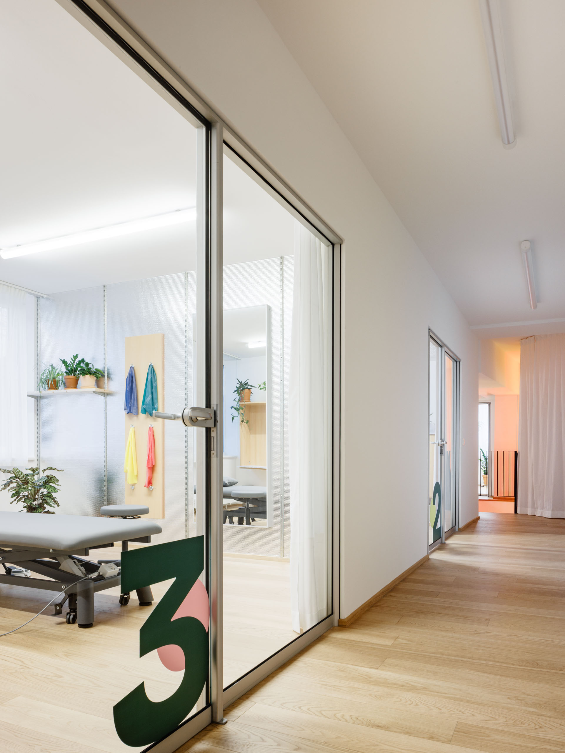 joyjoy_matejhakar©_L3A7913